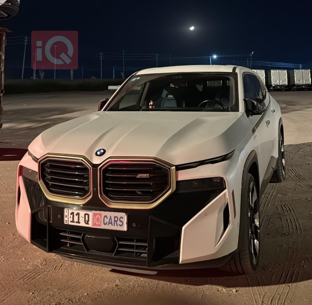 بي ام دبليو XM